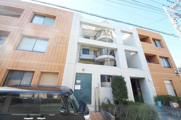 ヴィラ栄和の物件外観写真